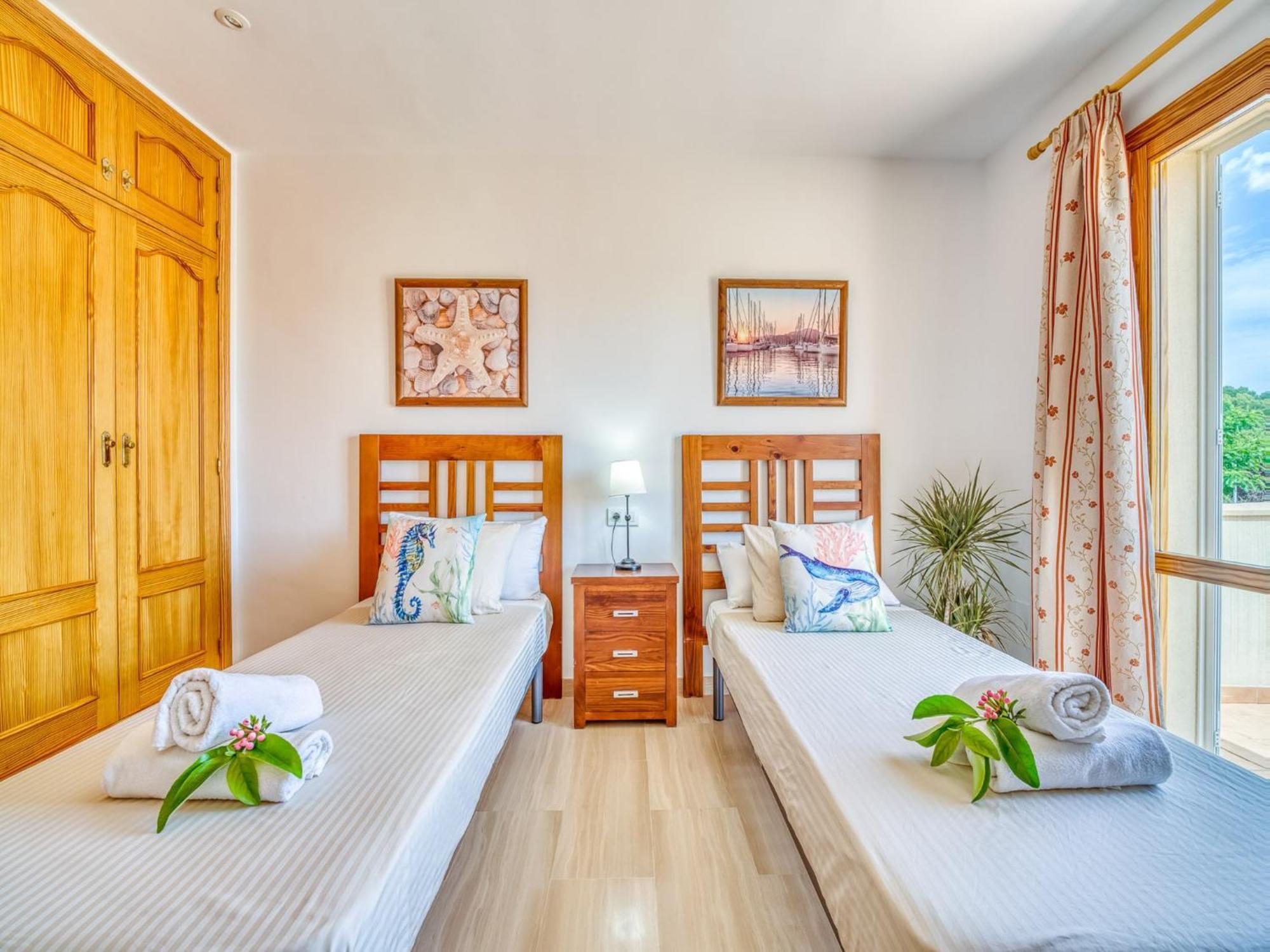 2-bedroom In * Crestatx