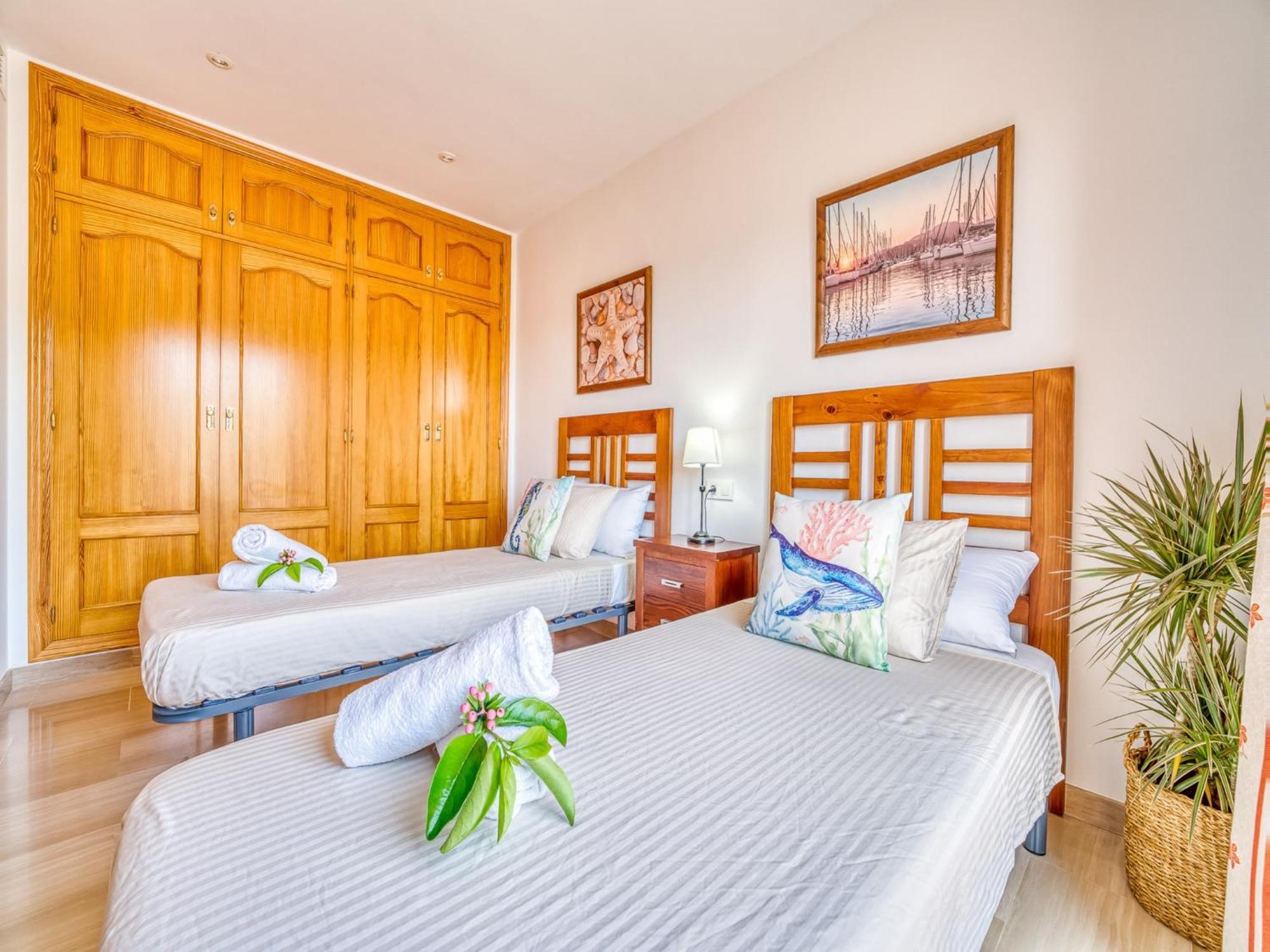 2-bedroom In * Crestatx